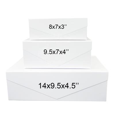 China Gloss White Magnetic Folding Cardboard Gift Box for Presents Crafts Cosmetic Bridesmaid for sale