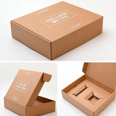 China Custom Paper Cardboard Matt Lamination Postal Boxes For Shipping for sale