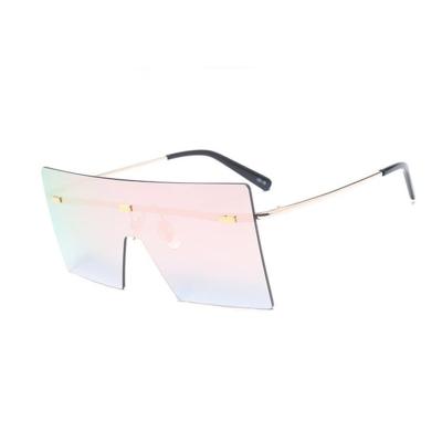 China Unique Fashion Sunglasses Women's Fashionable Classic Square Frame Colorful Sunglasses for sale