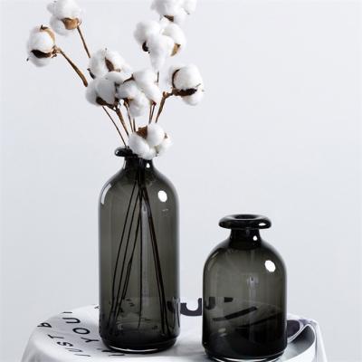 China Modern Nordic Smoky Gray Glass Flower Arrangement In Vase Statistical Institute Vase Flower Arrangement Glass Vase for sale