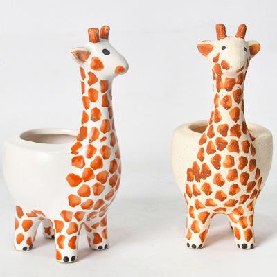 China Ceramic Plant Pots Cartoon Animal Giraffe Meat Garden Flowerpot Green More Plant Flower Pot for Hotel Home Decoration for sale