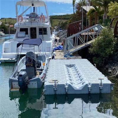 China Plastic Floating Jetty Pontoon With Winch Floating /pontoon Yacht Jetty Design for sale