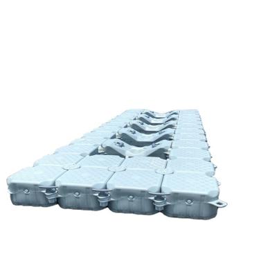 China Jet Ski Dock Pontoon Plastic Modular Floating Drive Easy Installation Style Back On Roll Cube Floating Dock Pontoon For Big Boat for sale