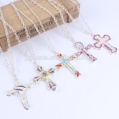 China Festival Christmas Gift The Crucifixion Of Christ Jesus Cross Necklace Bling Diamond Silver Plating Stainless Steel for sale