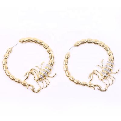 China Halloween Jewelry Custom Vintage Gold Inlay Crystal Cute Scorpion Modeling Earrings for sale