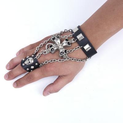 China With a unique skull and crossbones design skull jewelry bracelet party decoration men's skull bracelet for sale