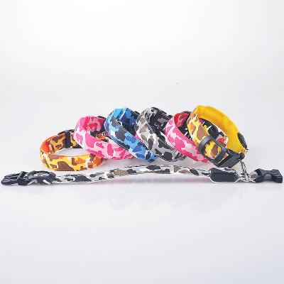 China Free Sample Factory Direct Sales Safe Pet Logo Led Flashing Dog Collar Viable Accessories for sale