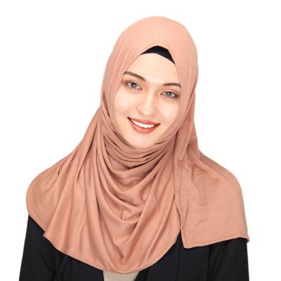 China New Colors Cotton Hijab Scarf Wholesale Soft Elegant Muslim Islamic Tank Top Muslim Female Plain Crinkle Wrap Scarf Hijab for sale