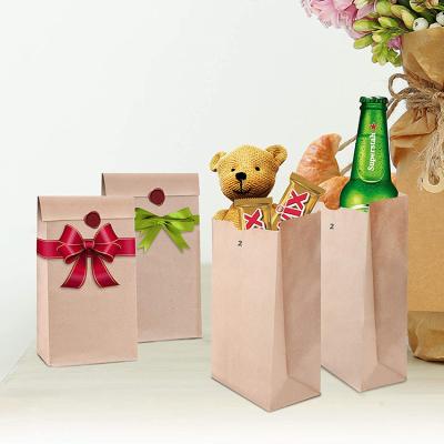 China Recycled Materials Custom Size Kraft Paper Food Carrier Bag For Restaurant With Free Logo Printing for sale