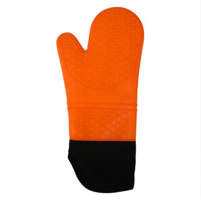 China New Customized Modern Oblique Opening Heat Resistant Kitchen Cooking Silicone Gloves With Warm Inner Cotton for sale