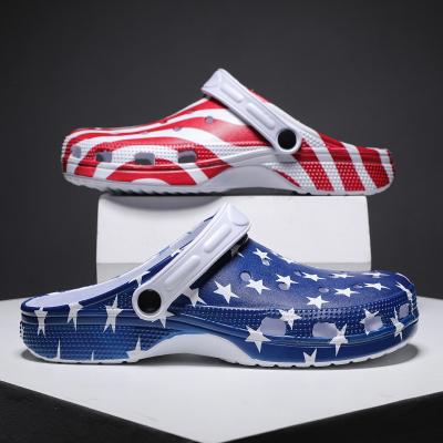 China New Hot Sale 2021 Big Size Summer Beach Waterproof Clogs Eva Hole Sandals Shoes Soft Men's Shoes Light Cute Unisex Garden Shoes Lightning Slippe for sale