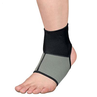 China Best Pain Protection Compression Professional Elastic High Price Knitted Ankle Sleeve Brace Support for sale