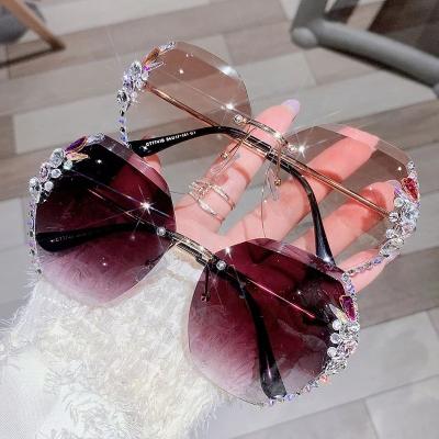 China Rimless Cutout Rhinestone Sunglasses Women Men UV400 Fashion 2022 Gradient Sun Glasses Retro Fashion Brand Female Vintage Design Sun Glasses for sale