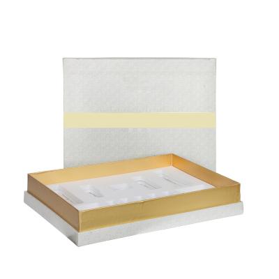 China Recyclable Custom Lid And Base Boxes Packaging Skin Care Products Essential Oil Perfume Cardboard Gift Box For Gift Packaging for sale