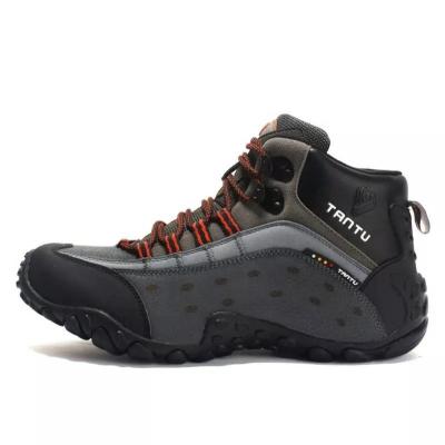 China Waterproof Mens Lightweight Hiking Boots With Abrasive Leather Uppers Outdoor Hiking Shoes for sale