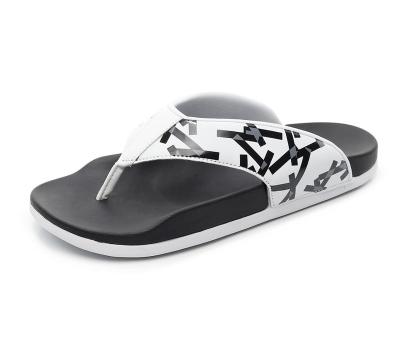 China CUSHIONING Wholesale Custom Mens Flip Flops Rubber Beach Slipper for sale