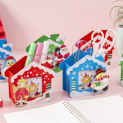 China Catoon Stationery Christmas Gift Wooden Room Styling Cartoon Kawaii Kids Pen Holder for sale