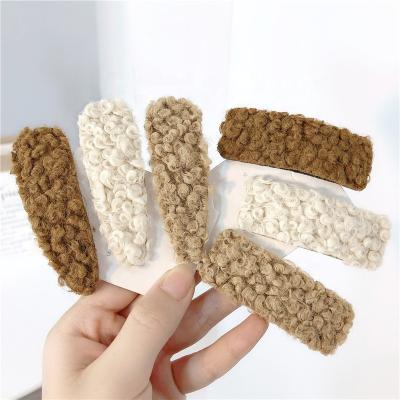 China Wholesale Fuzzy Fluffy Hair Clip Hairpin Winter Hair Rectangle Mapping Women Fashion Faux Wool Furry Soft Lamb Accessory for sale