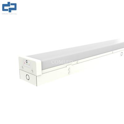 China 40W Tri Color Adjustable LED Batten Fixture 4FT In Milky White Stainless Steel Housing for sale