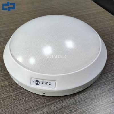 China Classificação de resistência à água IP65 Oyster LED Ceiling Light com bateria de emergência à venda