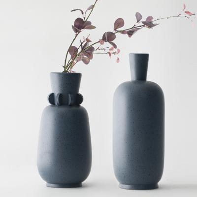 China New Home Style Small Mouth Vase Decorative Art Nordic Classic/Postmodern Ceramic Resin For Home Decor Wholesale for sale