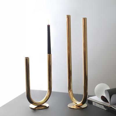 China Morden High Quality U Shape Metal Gold Candle Holder Decorative Candlestick Holder for sale