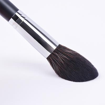 China Private Label Makeup Brushes Vegan Super Soft Individual Highlighter Brush Cosmetic Contour Brush for sale