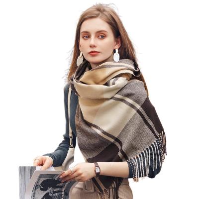 China Medium Women's Scarf Winter Fashion Women's Winter Fashion Colorful European American European Checked Luxury High Quality Scarf for sale