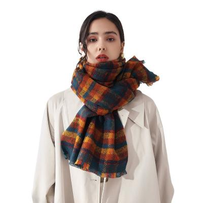 China New Design Scarves Women Middle Version Korean Fashion Colorful Small Checked Winter Shawls Scarf for sale