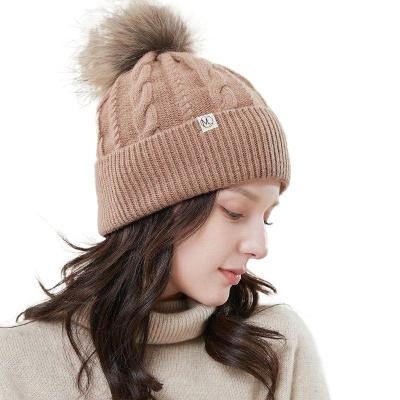 China Beanie Hat Custom Women 100% Winter Adult Custom Merino Wool Knitted Beanie Cable Knit COMMON With Pom Pom Hat Making for sale