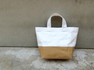 China Two tone recyclable kraft paper and tyvek paper packaging bag for sale