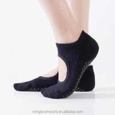 China QUICK DRY wholesale cotton yoga non-slip socks for women aerial grips socks for pilates dance barre ballet socks for sale