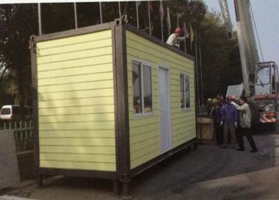 China Prefabricated  Modular 20ft Container Homes /  Mining Accommodation With PVC floor for sale