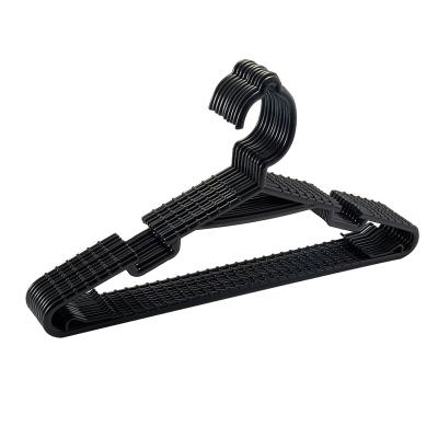 China Black Hanser Non-Slip Cheap Non-Slip Garment Plastic Clothes Hangers for sale