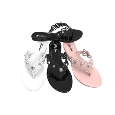 China Fashion Trend Ladies Sandals PVC Flip Flop Beach PVC Freeze Slippers With Diamond for sale