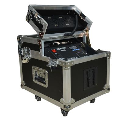 China Professional Stage Effect 600w Haze Machine Fog Machine with Flight Case CW-H600 for sale