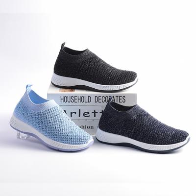 China Breathable Kids Injection Shoes Multicolor Knit Children Flat Casual Lightweight Kids Shoe Sale for sale