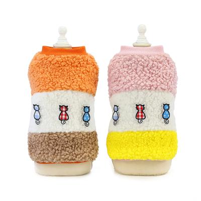 China Newest Sustainable Pet Clothes Cat Three-Color Stitching Thicken Coat Lambswool Cotton Organic Pet Clothes Buttons Wholesale Cat Clothes Pet for sale