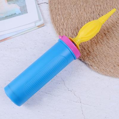 China Plastic Balloon Pump Balloon Hand Inflator Air Balloon Pump For Party Supplies for sale