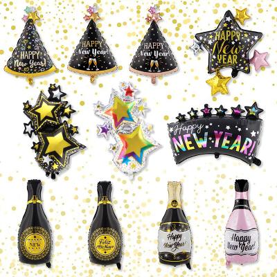 China Foil 2022 Happy New Years Eve Balloons Decorations Set, Champagne Bottle Balloons Christmas Tree Star Shape Balloon for sale