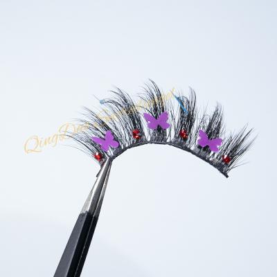 China Crisscross Makers Pattern Crisscross Extensions False Eyelashes Handmade for sale