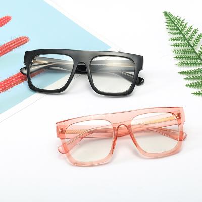 China Fashionable Glass Optical Designers Frames Transparent River Optical for sale