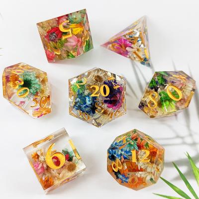 China DND Games Translucent Resin Polyhedron Dies Sharp Edged Set, Applicable to Dragon and Dungeon RPG Role Playing Games, DND Die for sale