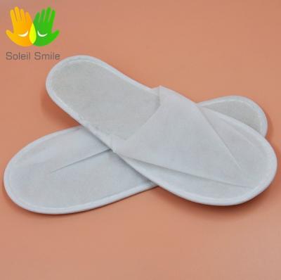 China Narrow Toe Slipper Cheap Hotel Disposable Slippers for sale