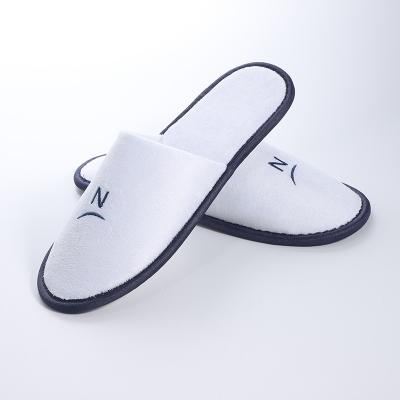 China High quality white terry cotton frbric slipper with customized logo for sale