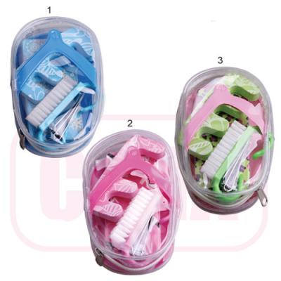 China Toe Nail High Grade Manicure 13.5*12cm Mini Size Pedicure Set Use For Nail Care for sale