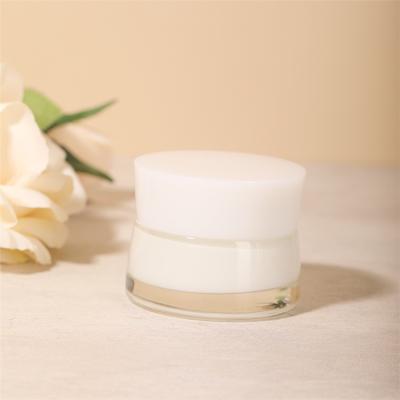 China 50ml 100ml Cosmetic Clear Glass Cream Jars Thick Wall Cosmetic Jars Containers With White PE Lined Caps for sale