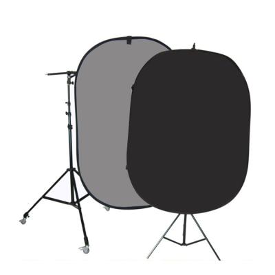 China Extra Light/Easy Carry/Easy Setup 5x7ft Folding Screen Reversible Background Panel Black White Photography Backdrop With Carry Bag for sale