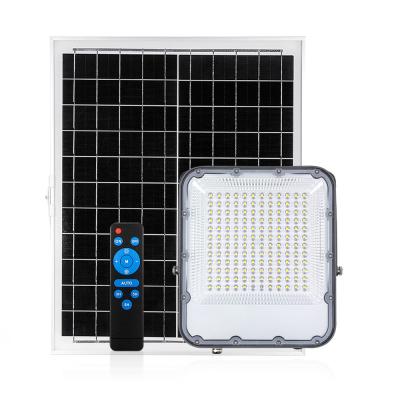 China 100 Watt Solar Outdoor Flood Lights Garden Integrated Sensor Automatic Dusk Till Dawn for sale