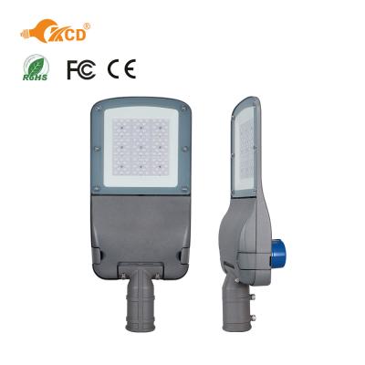 China KCD 30w 50w 100w 150w Casas de aluminio fundido a presión Iluminación exterior CA Inteligente Inmueve LED Iluminación callejera Precio 50w en venta